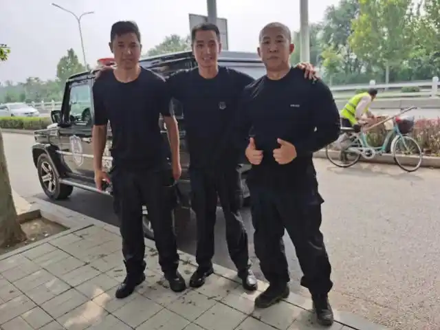 警察，为什么要拼命？