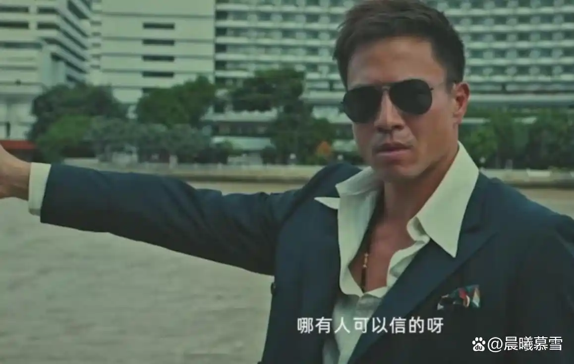 《黑白潜行2》火了，上线就拿9.2分，安志杰又把动作片拍成了爆款