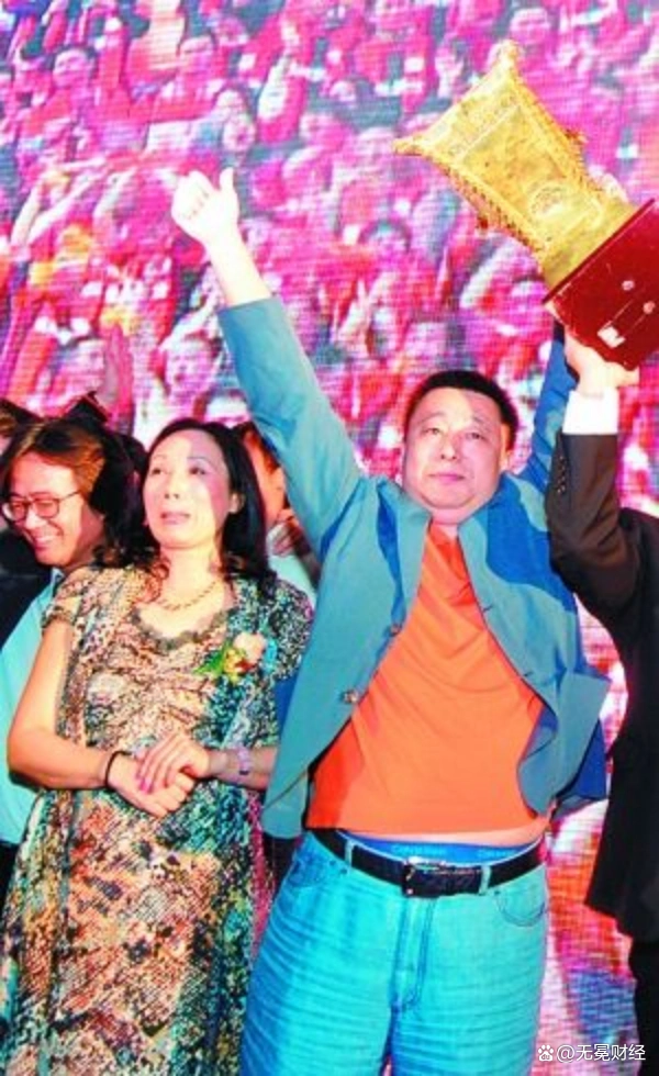 黑龙江首富姐弟，最终还是把公司玩坏了？｜深度