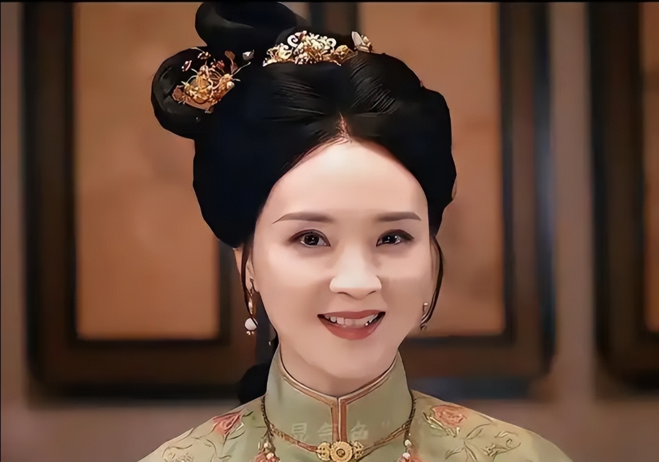 婆婆去世、老公失联、儿子转性,51岁王艳终于熬出头逆袭人生赢家