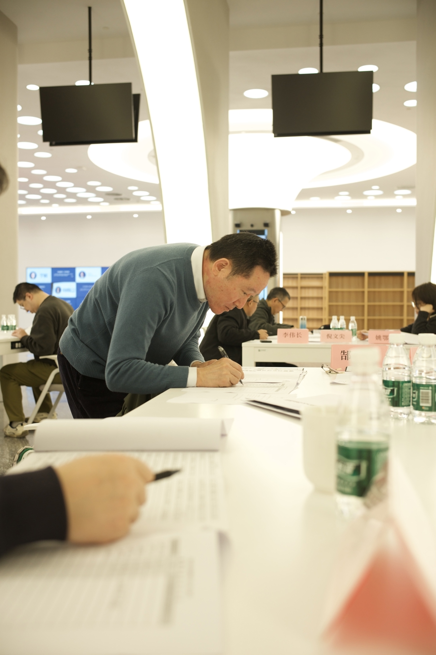 “新概念”28岁了，“愿你们保持好奇，保持提笔书写的勇气与热情”