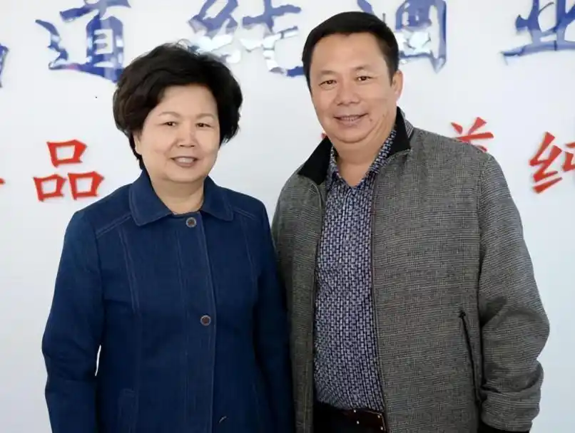 回顾邢质斌：与丈夫相守50年，罗京离世后自请离职，如今怎样了