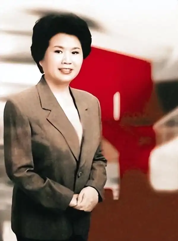 回顾邢质斌：与丈夫相守50年，罗京离世后自请离职，如今怎样了