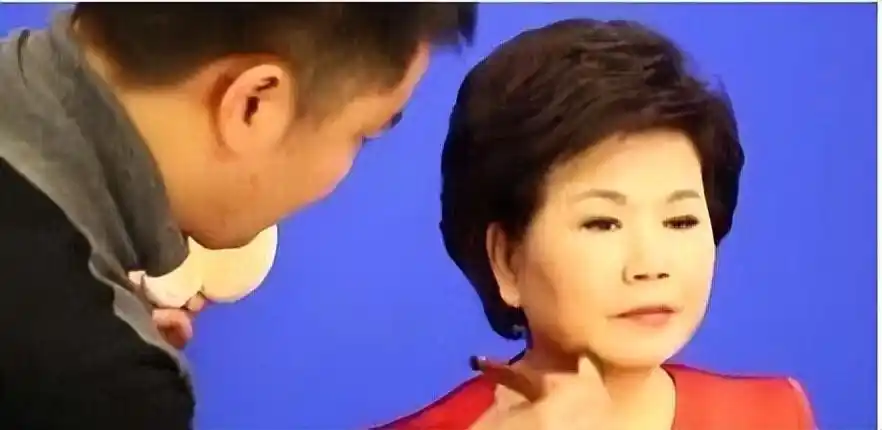 回顾邢质斌：与丈夫相守50年，罗京离世后自请离职，如今怎样了