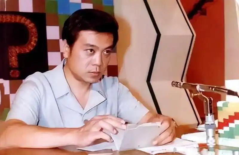 回顾：邢质斌鲜少露面，与初恋丈夫共度一生，退休后生活近况引关切