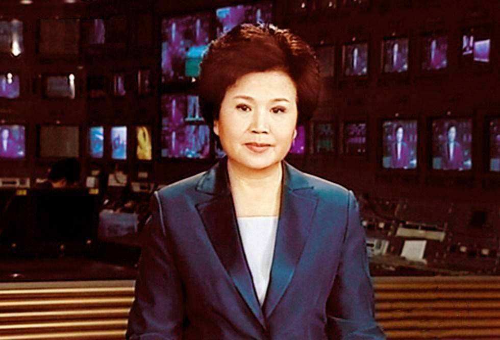 与丈夫相守48年，搭档罗京去世后自愿离职，邢质斌如今怎样了？