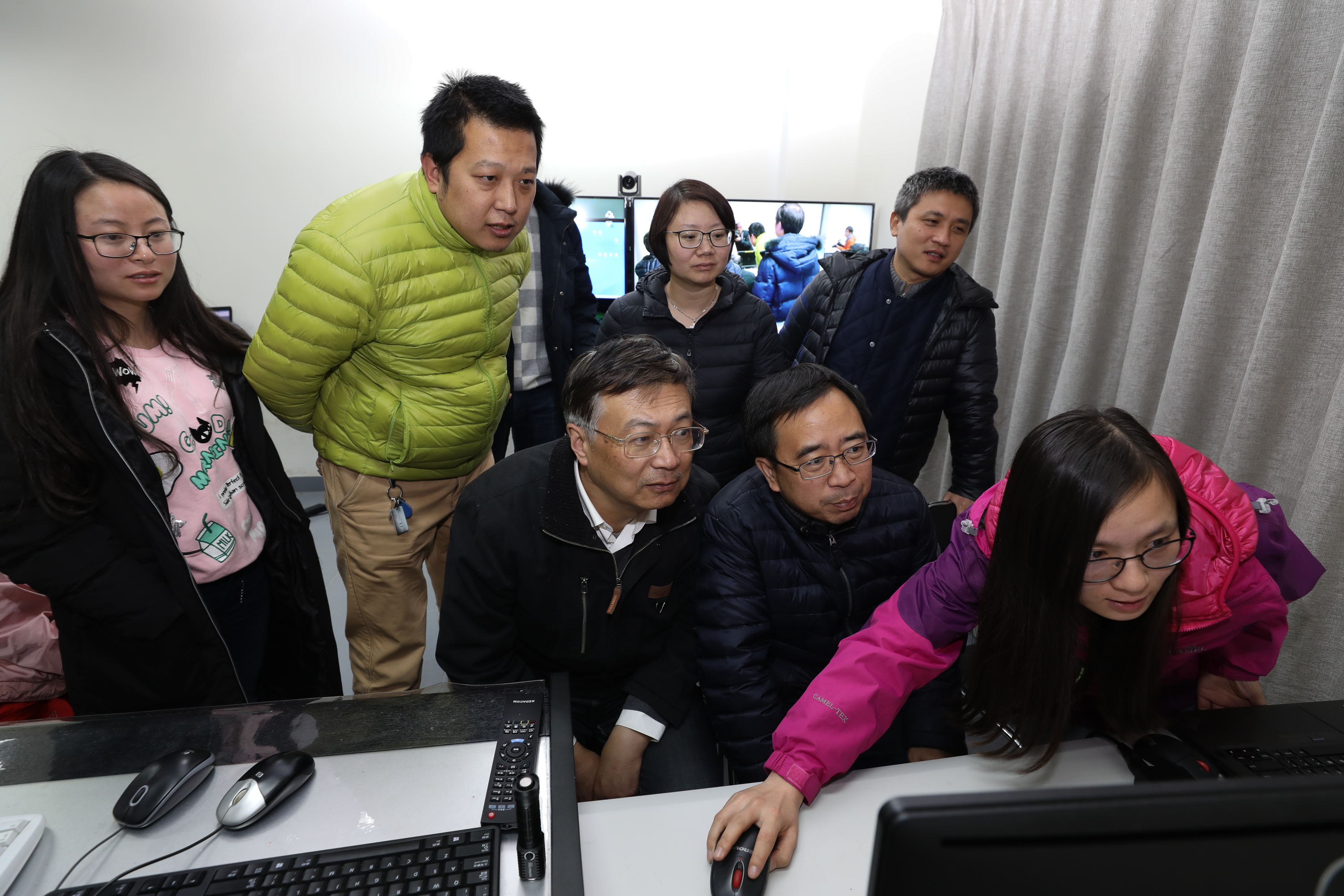 新华鲜报｜40年资助88万项！国家自然科学基金见证我国基础研究事业历史性跨越