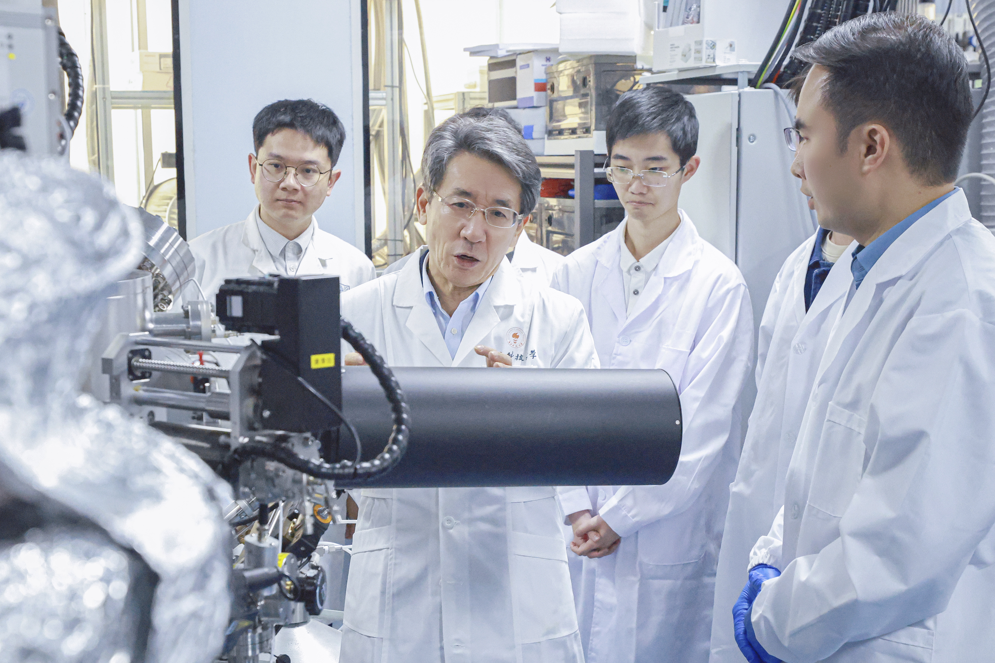 新华鲜报｜40年资助88万项！国家自然科学基金见证我国基础研究事业历史性跨越