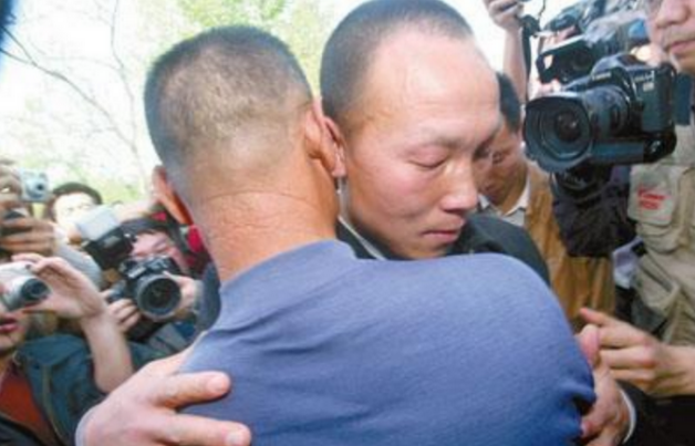 回顾余祥林：因“杀妻”判15年，服刑11年亡妻突然现身：我还活着