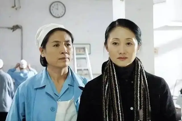 琼女郎赵丽娟：靠“令妃”大火，为演令妃痛失孩子，如今后悔吗？