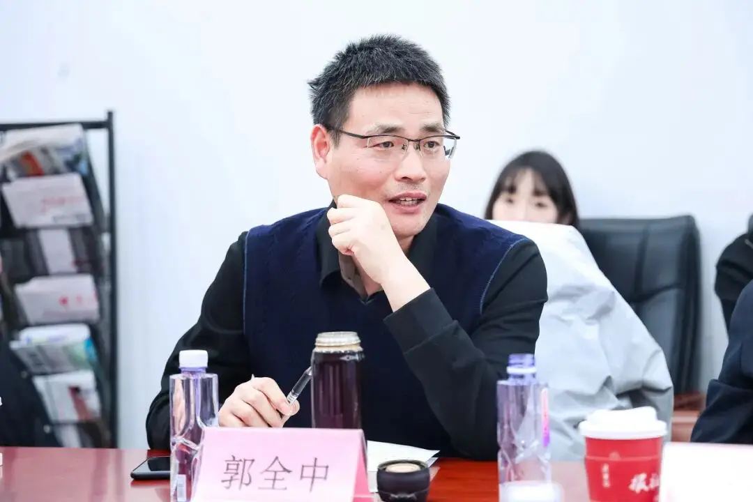 从“协议”到“续章”：一场持续三年仍将继续的校媒双向奔赴