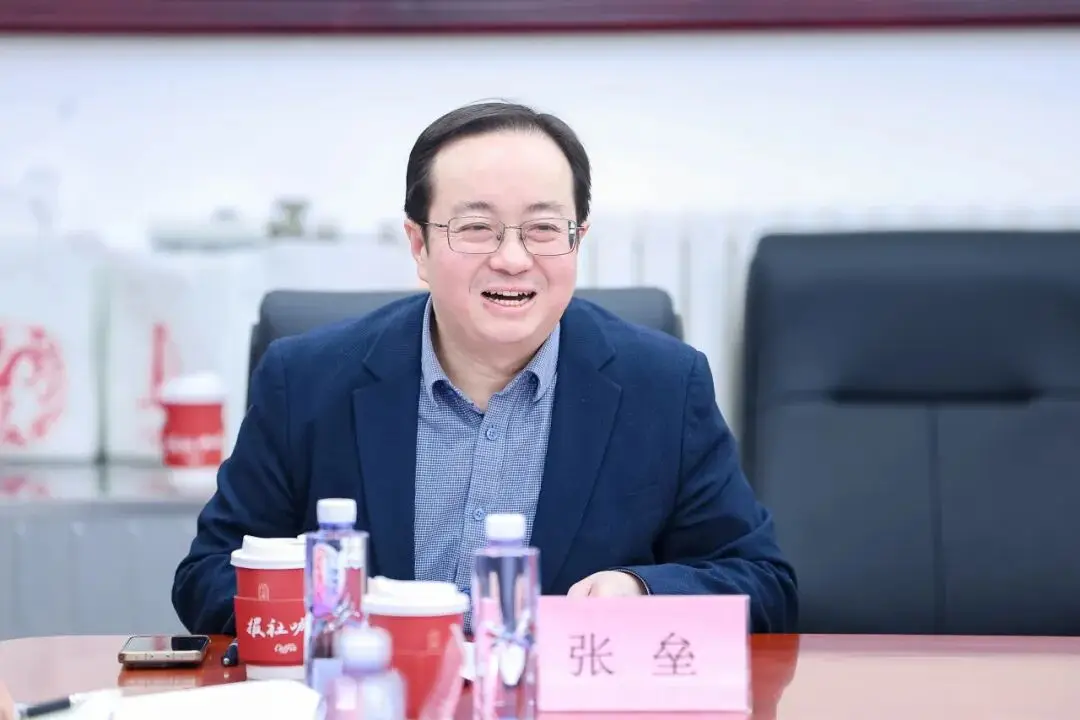 从“协议”到“续章”：一场持续三年仍将继续的校媒双向奔赴