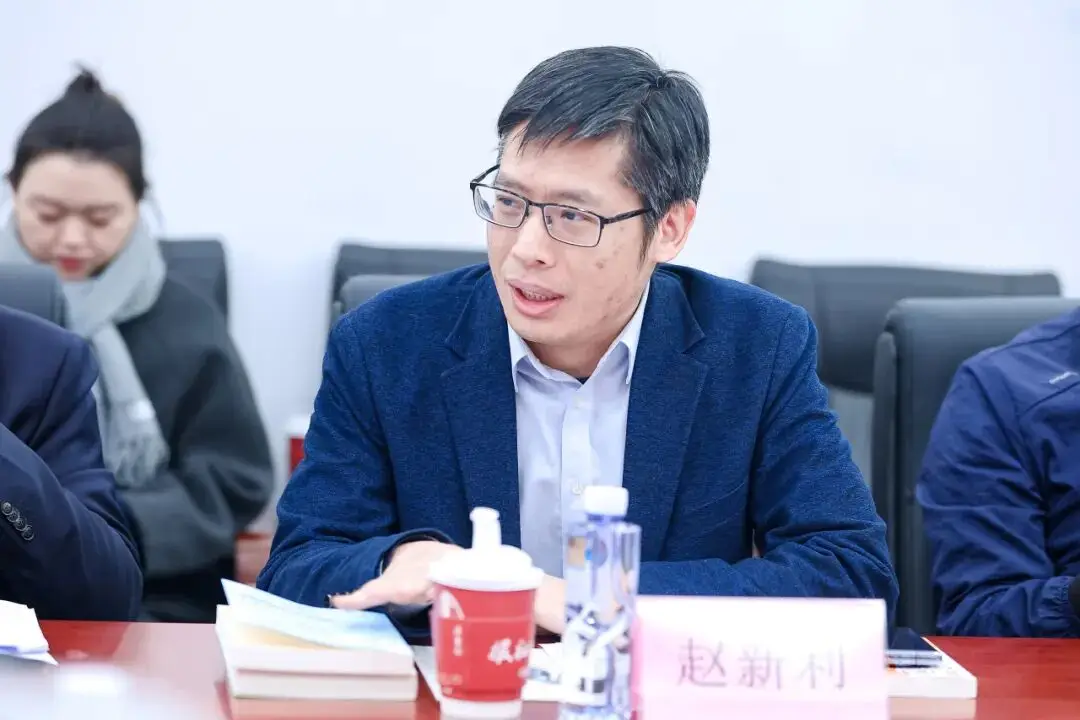 从“协议”到“续章”：一场持续三年仍将继续的校媒双向奔赴