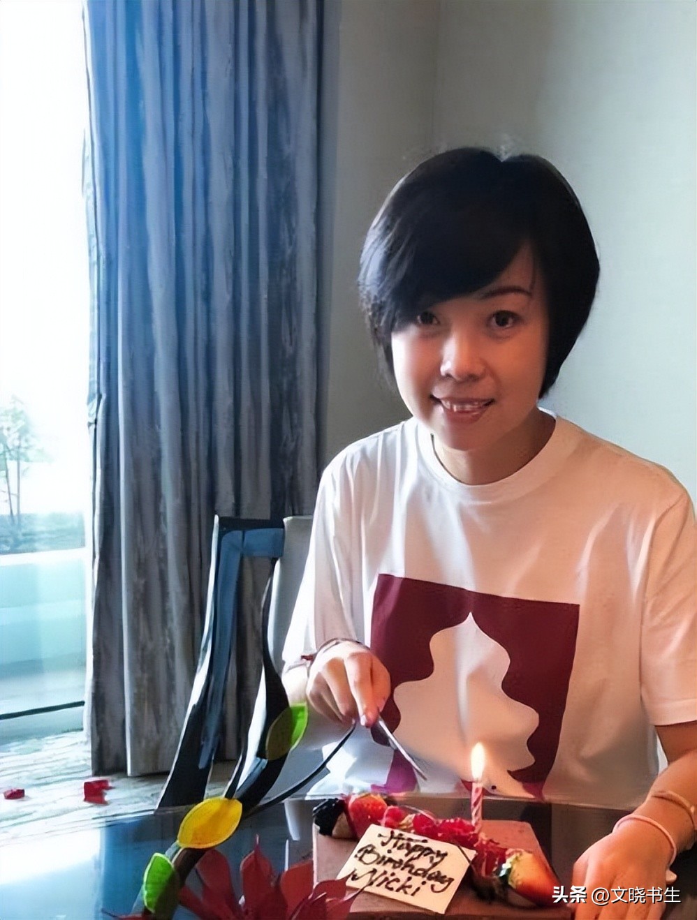 富商徐威：与12年女友袁立分手，转身娶了张怡宁，全靠岳母撑腰