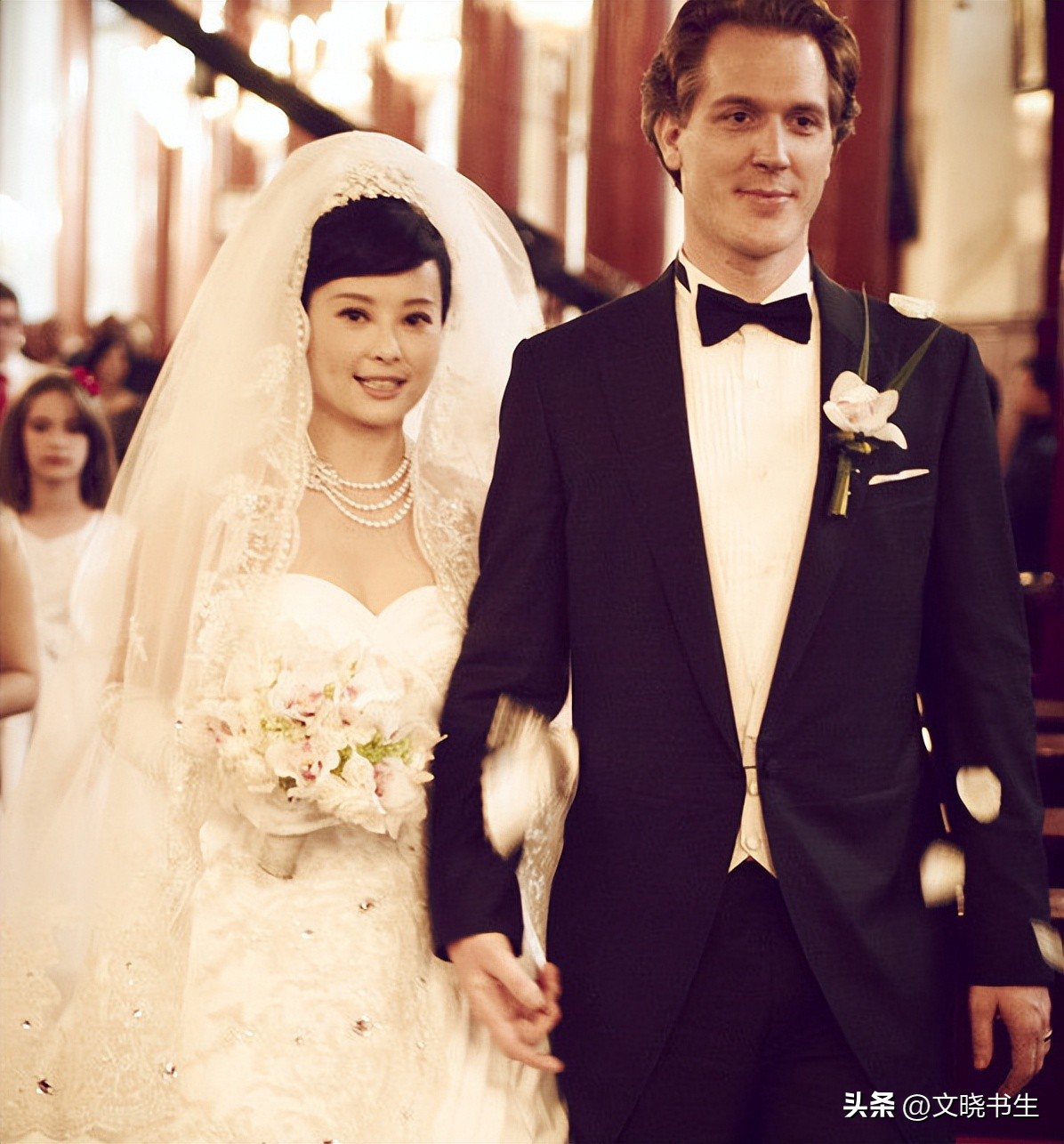 富商徐威：与12年女友袁立分手，转身娶了张怡宁，全靠岳母撑腰