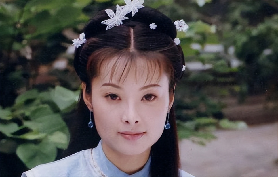 身价300亿富商徐威，宠袁立12年，为何转身迎娶奥运冠军张怡宁？