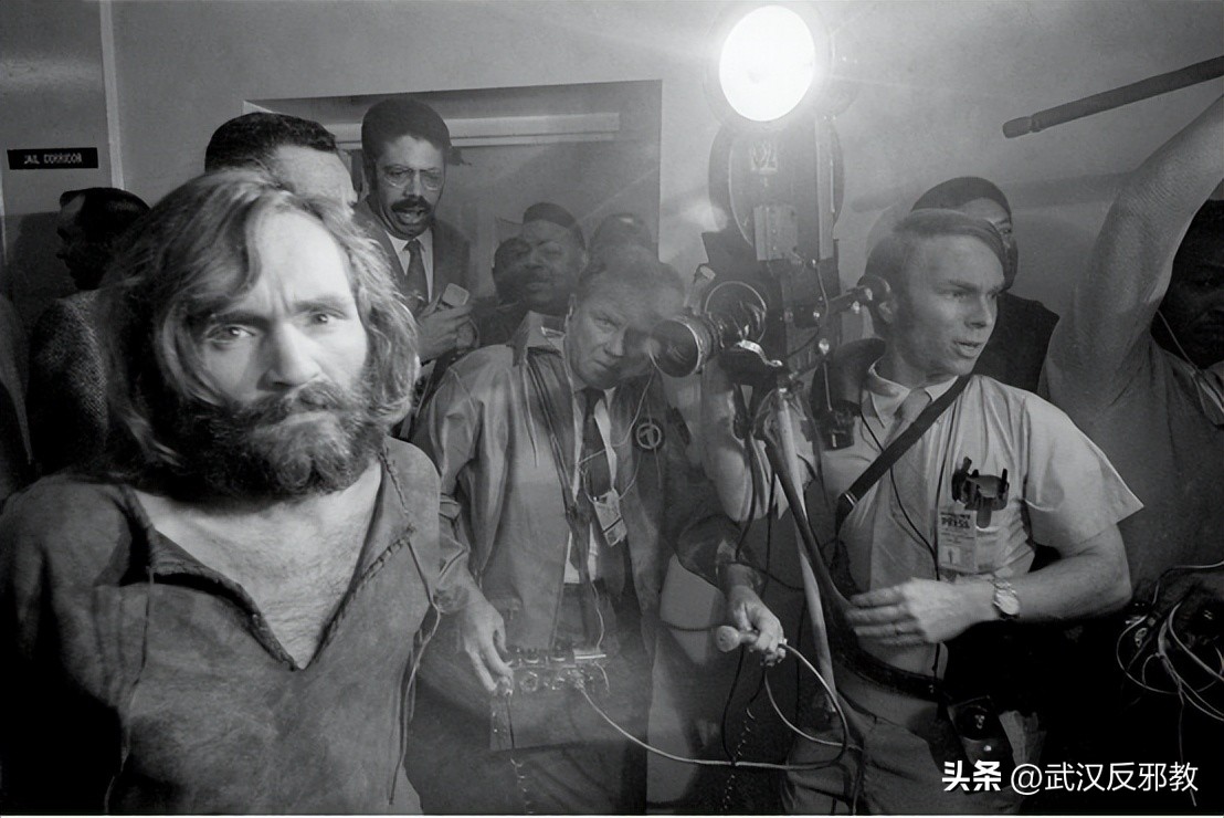 BBC:邪教头目是如何控制信徒的