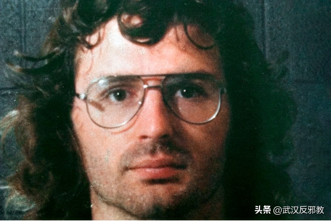 BBC:邪教头目是如何控制信徒的