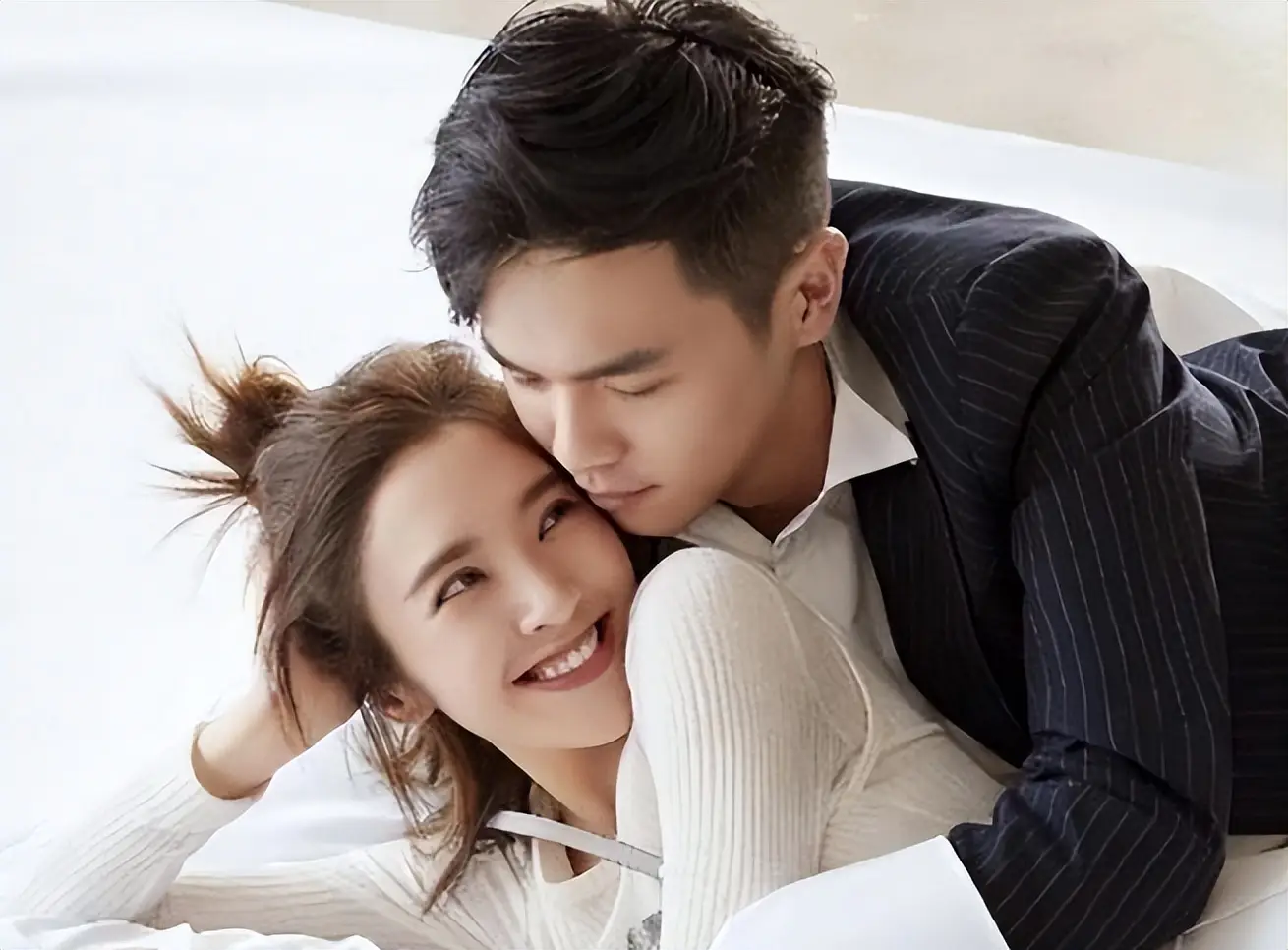 有一种“反噬”叫张若昀和唐艺昕,结婚四年现在善恶报应终于来了