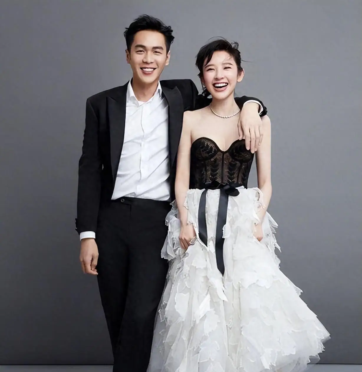 有一种“反噬”叫张若昀和唐艺昕,结婚四年现在善恶报应终于来了