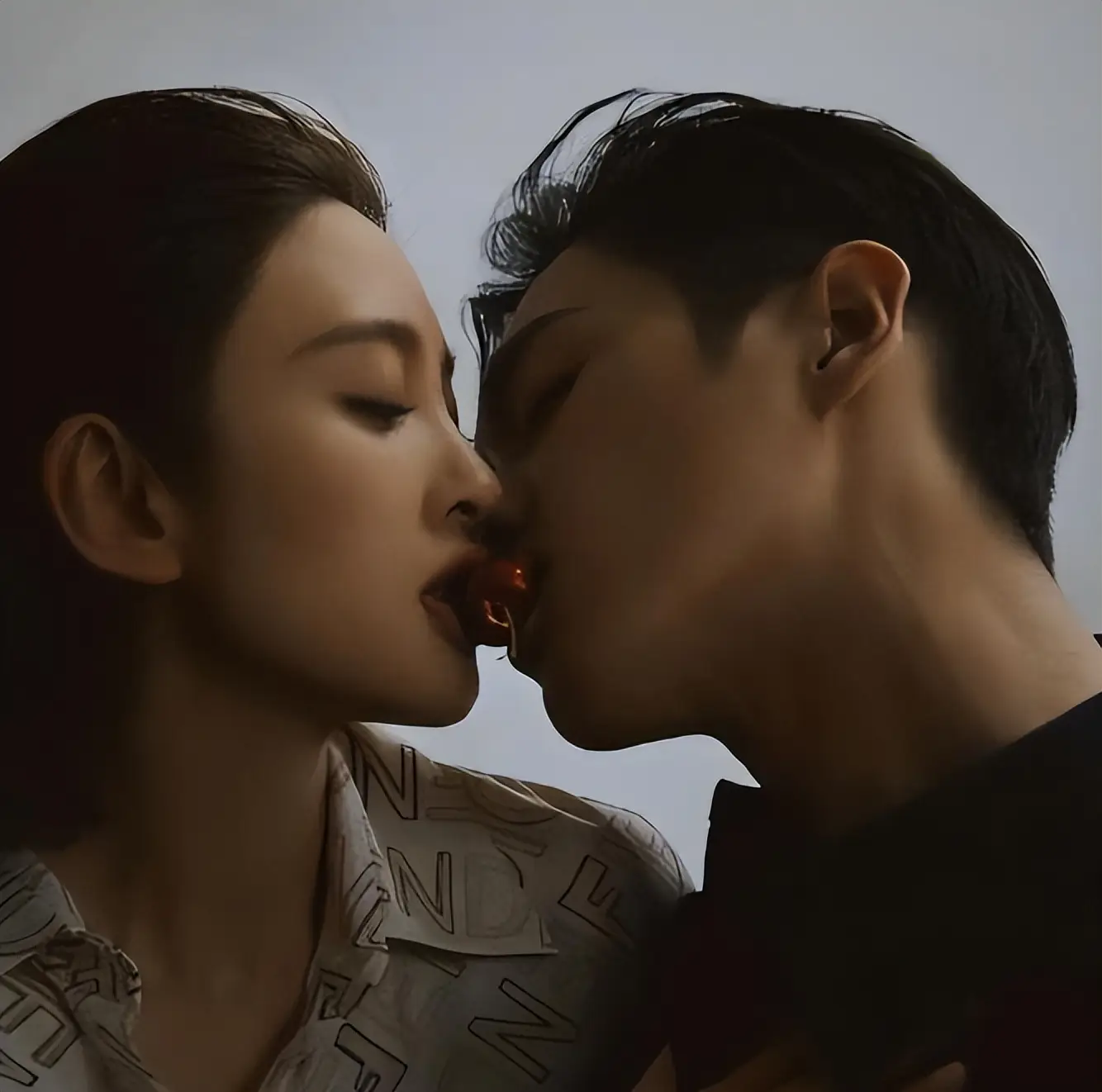 有一种“反噬”叫张若昀和唐艺昕,结婚四年现在善恶报应终于来了