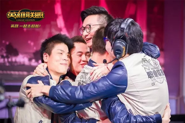 英雄联盟洲际系列赛中韩恩怨交锋史 OMG与皇族的坎坷历程