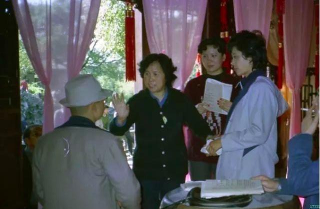 35年过去了，《西游记》三位唐僧演员的老年生活，差距也太大了吧