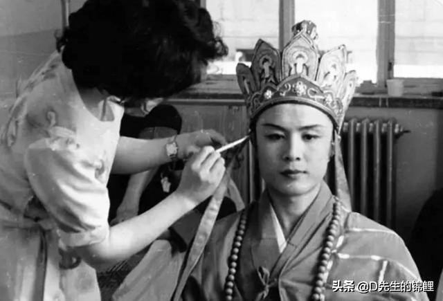 盘点《西游记》中三任唐僧，一任为了拍电影，二任为了五块钱尊严