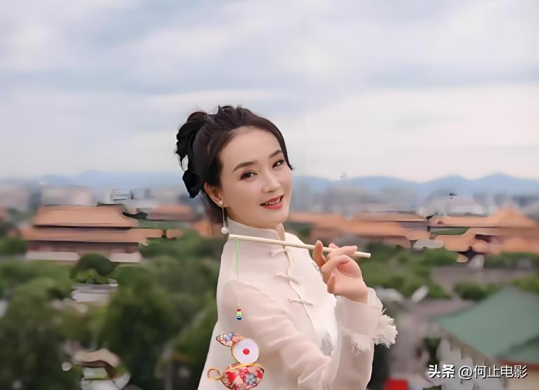 51岁王艳豪门梦碎！复出带货为老公还债，62岁王志才被限制消费