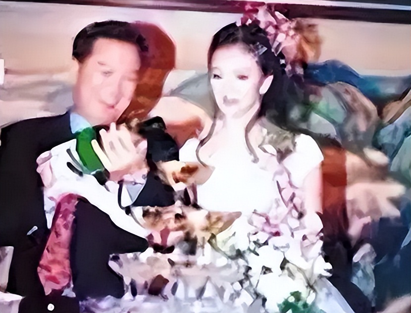 王艳19岁儿子越来越优秀了