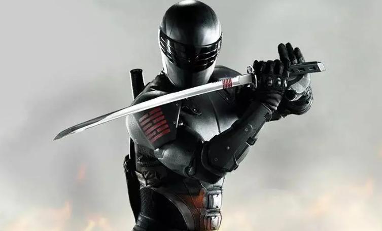 习惯了动作戏的阿德沃尔，这次要跟“眼镜蛇”较量一下了