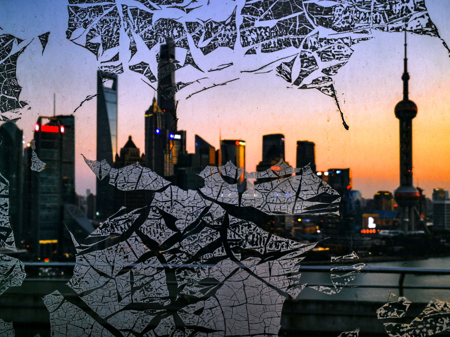 晨读 | 谢震霖：你会用手机拍带窗的美照吗？