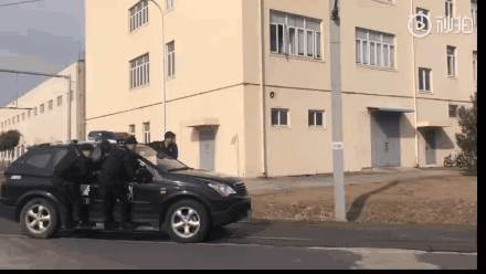 警察蜀黍对《魂斗罗》“下手”了