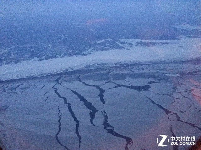 丢掉无人机!教你如何在飞机上拍风光