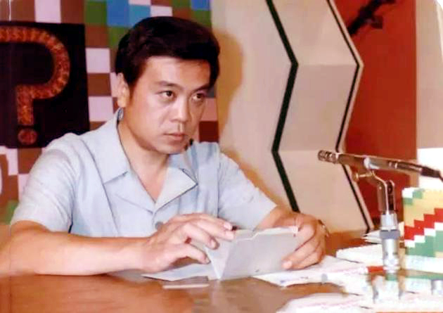 《新闻联播》前主播邢质斌:与初恋丈夫相爱一生