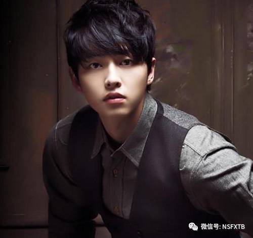 娃娃脸男生好看的发型