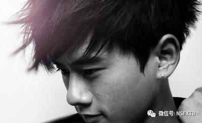 娃娃脸男生好看的发型