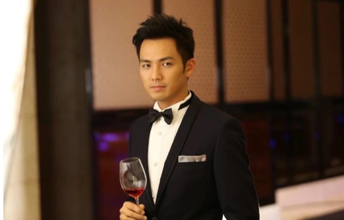 娃娃脸适合什么发型男生（适合娃娃脸男士的九款发型）