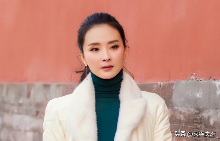 丈夫王志才失联7年，王艳丢失的面子，这次竟被19岁儿子找了回来