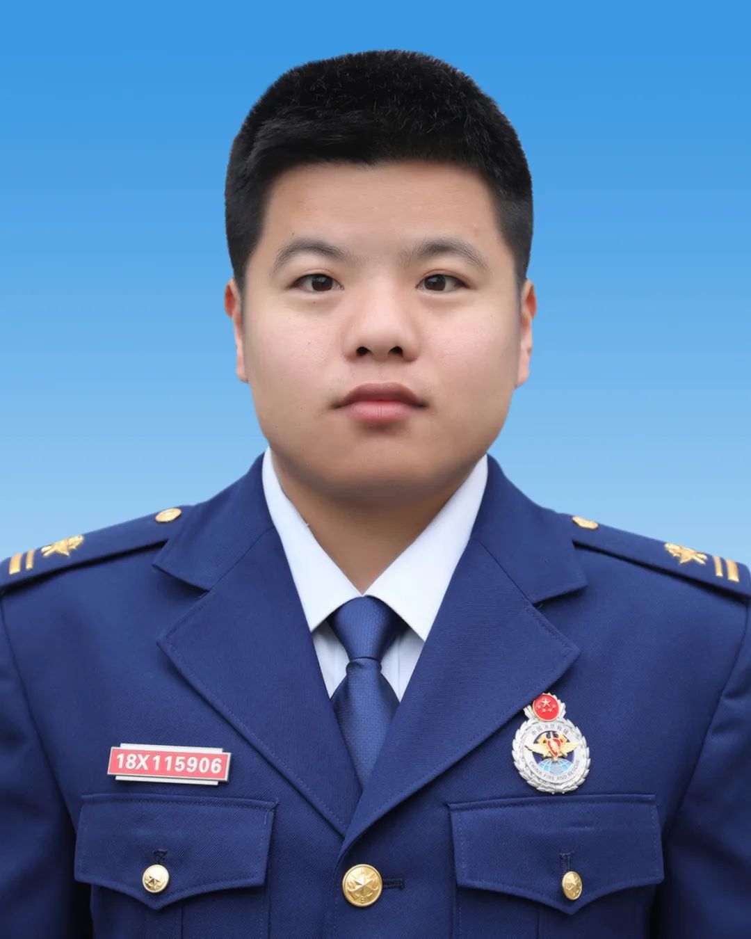 祝贺!12名消防员获评“先进典型”!