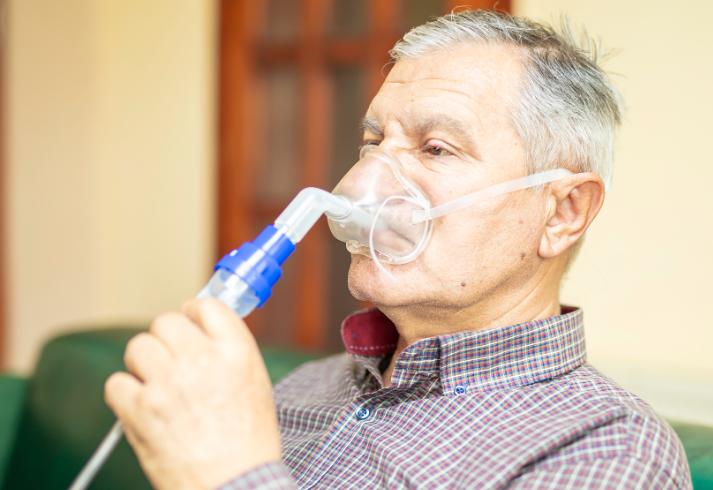 医生提醒:慢阻肺不管怎么治,最后都逃不过气短加重?