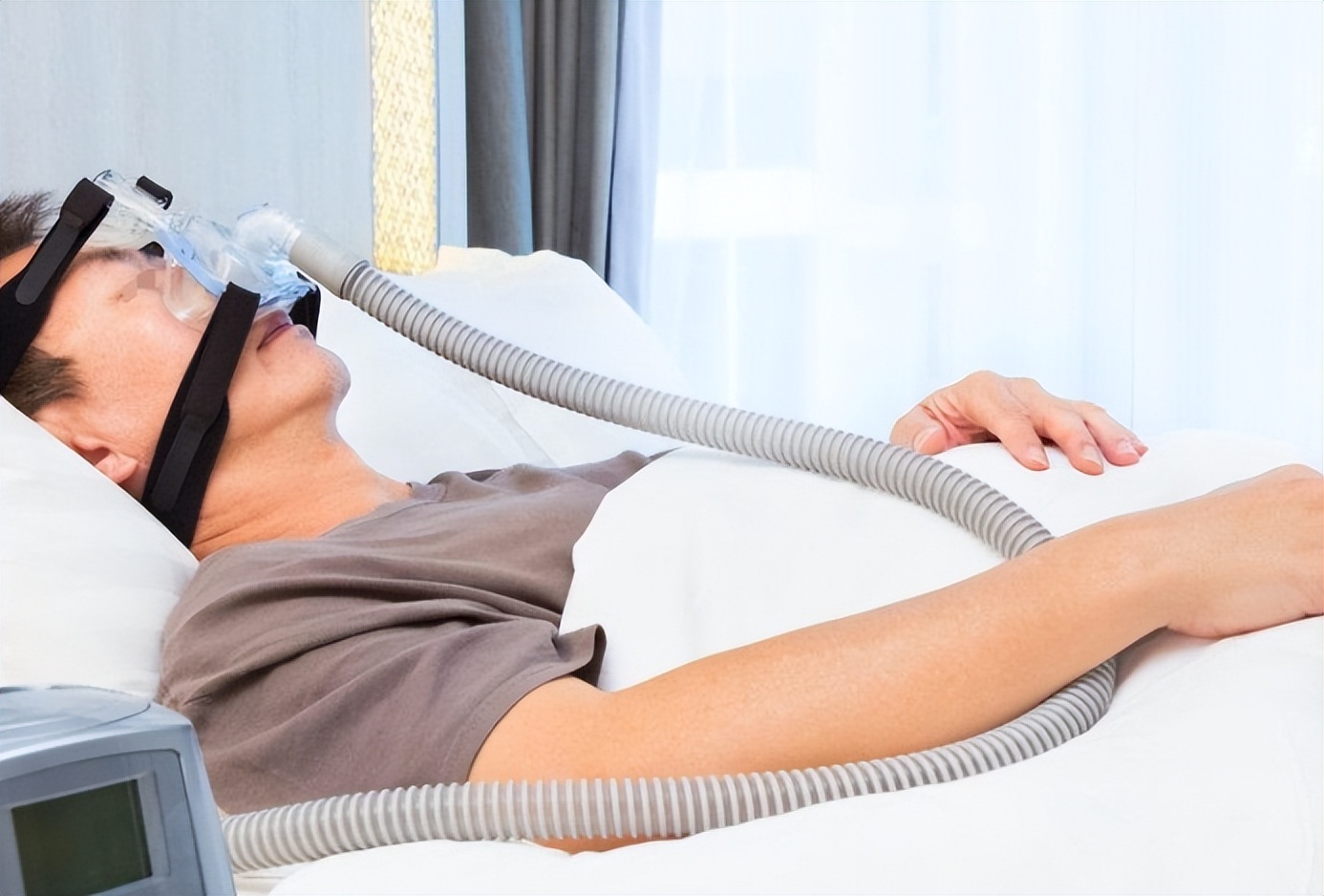 医生提醒:慢阻肺不管怎么治,最后都逃不过气短加重?