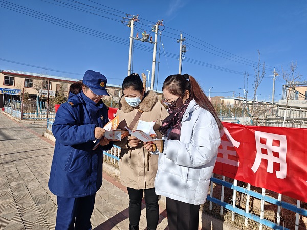 同德大队深入开展冬季火灾防控消防安全检查及宣传工作