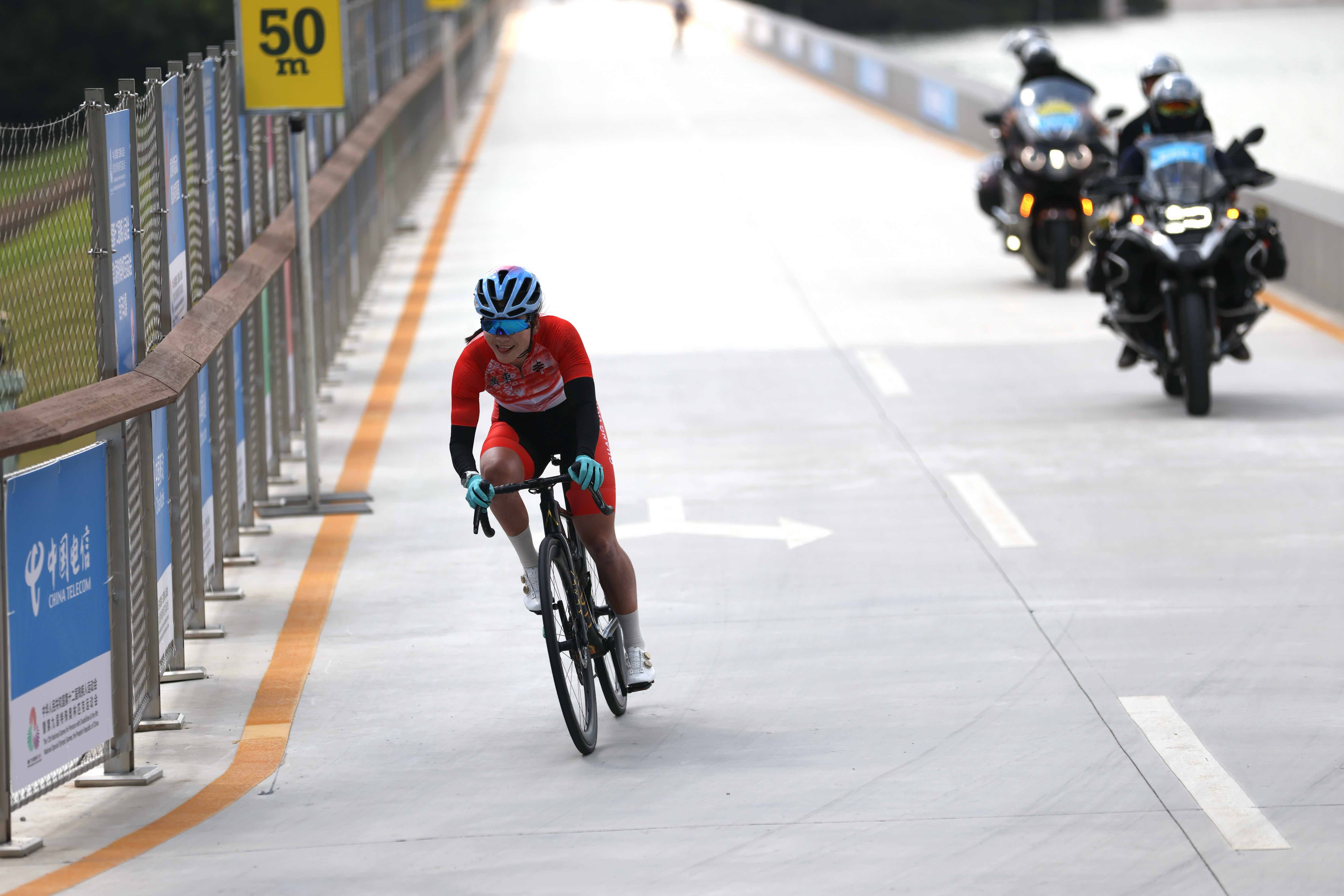 残特奥会自行车赛在深圳收官：105 金落定，17 项全国纪录被刷新