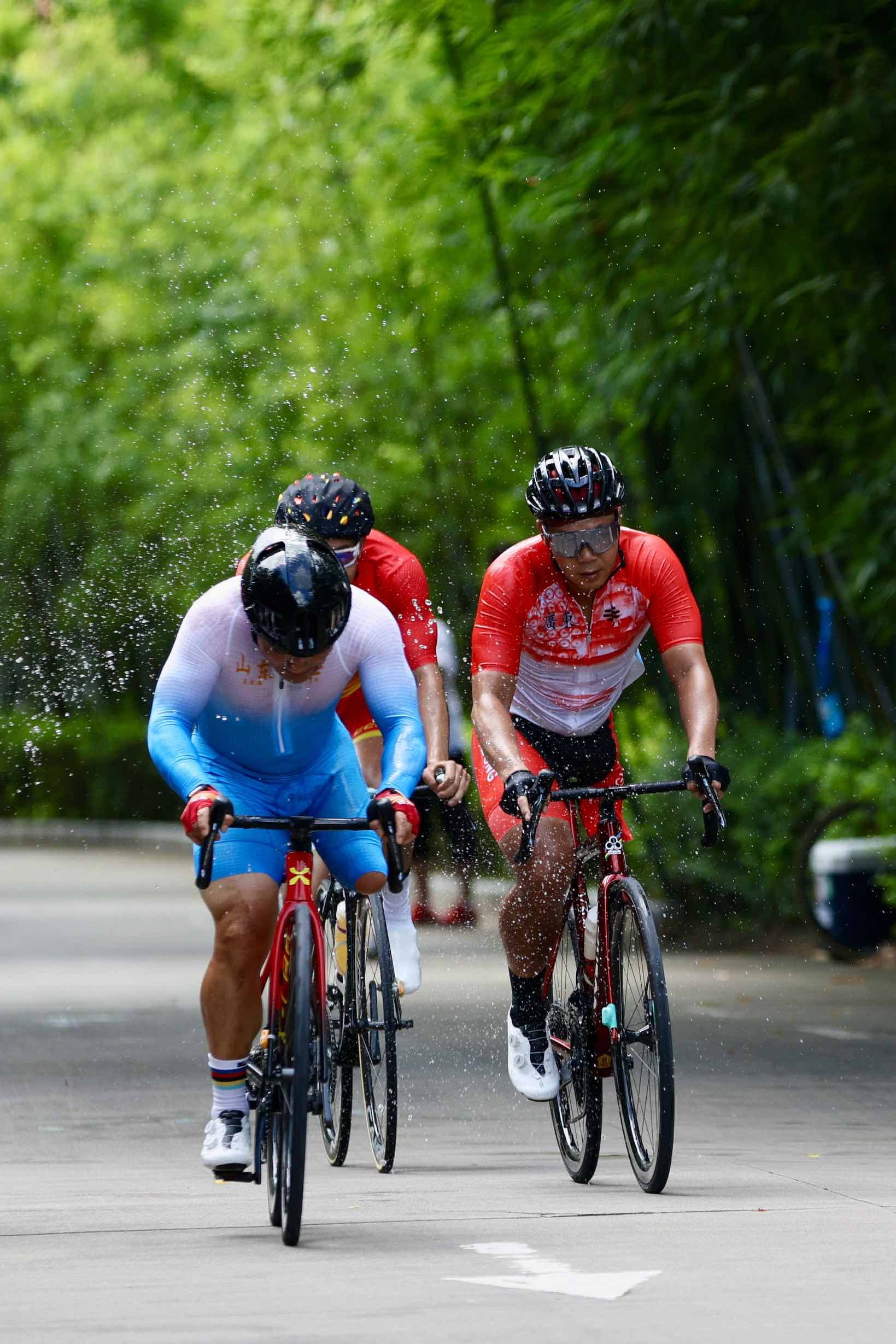 残特奥会自行车赛在深圳收官:105 金落定,17 项全国纪录被刷新