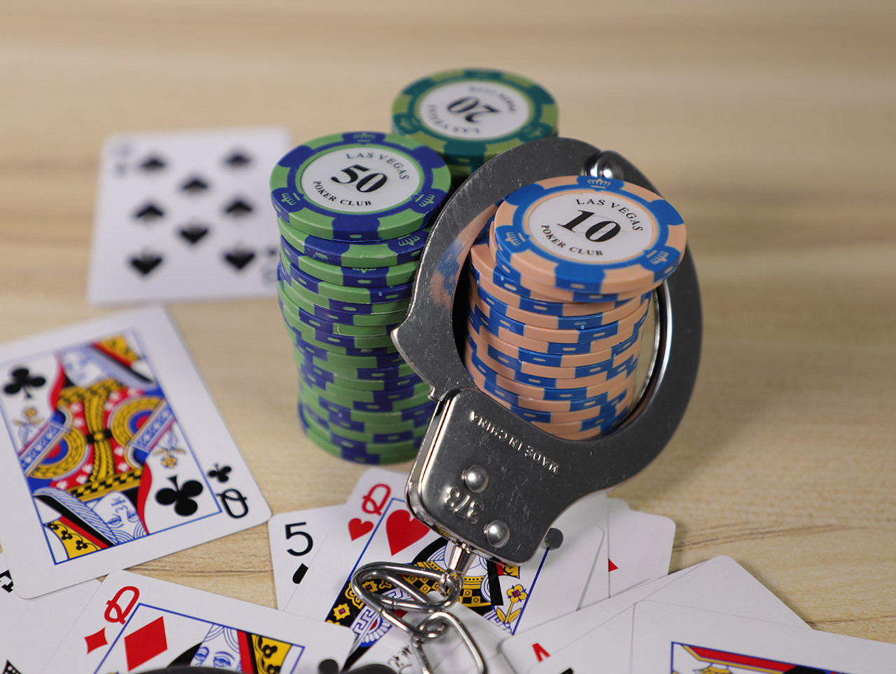 网上聊天资料属于什么类型的证据