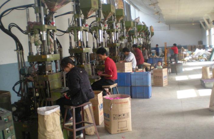 美国日本都不造圆珠笔了？因为中国的一支笔只赚1一分钱