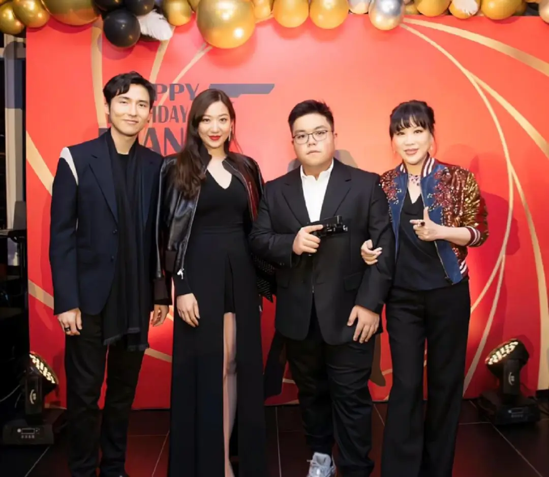 娶内地媳妇的10位港星，儿女双全，被传婚变，都是自己的选择