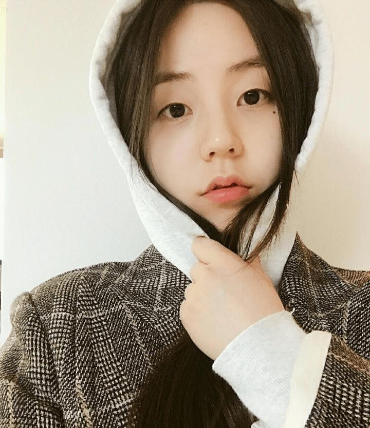 权志龙取关Jennie两人疑分手