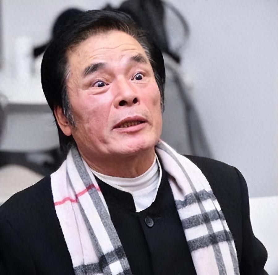 “影帝”雷洪，令人大开眼界的情史，属实是意想不到